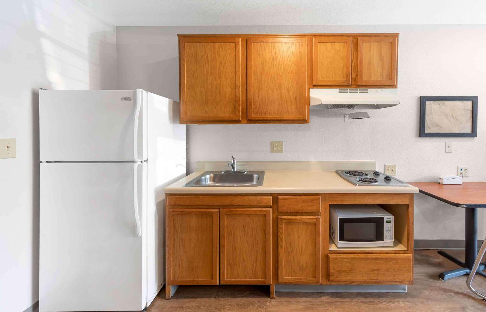 Extended Stay America Select Suites - Charleston - Ashley Phosphate Rd Hanahan Экстерьер фото